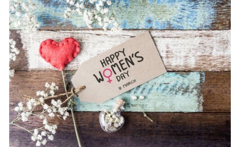 Dzień Kobiet w biżuterii